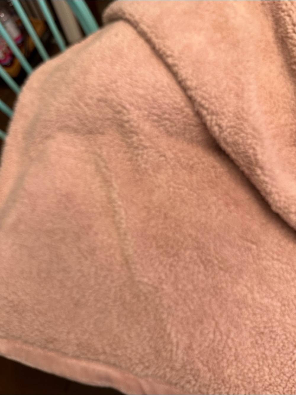 Berkshire Pink Plush Soft Throw Blanket - Picture 4 of 6